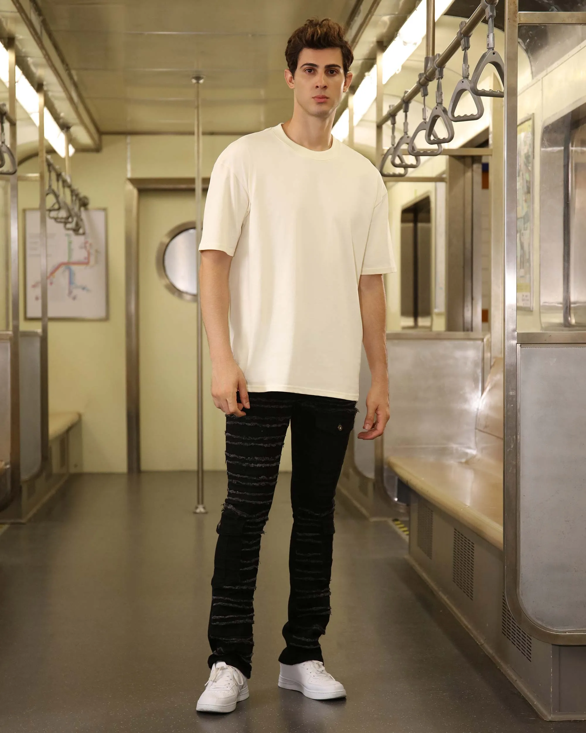 Stylish Raw edge Black Jeans with Side Pocket Detailing